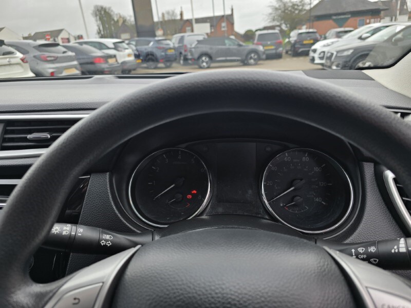 Used Nissan Qashqai 2016 for sale - 77649912: Photo 31