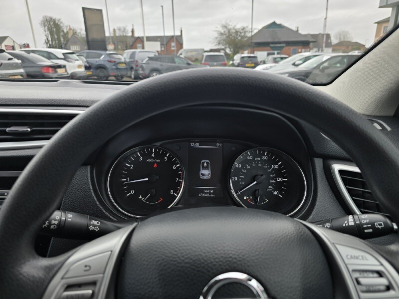 Used Nissan Qashqai 2016 for sale - 77649912: Photo 34