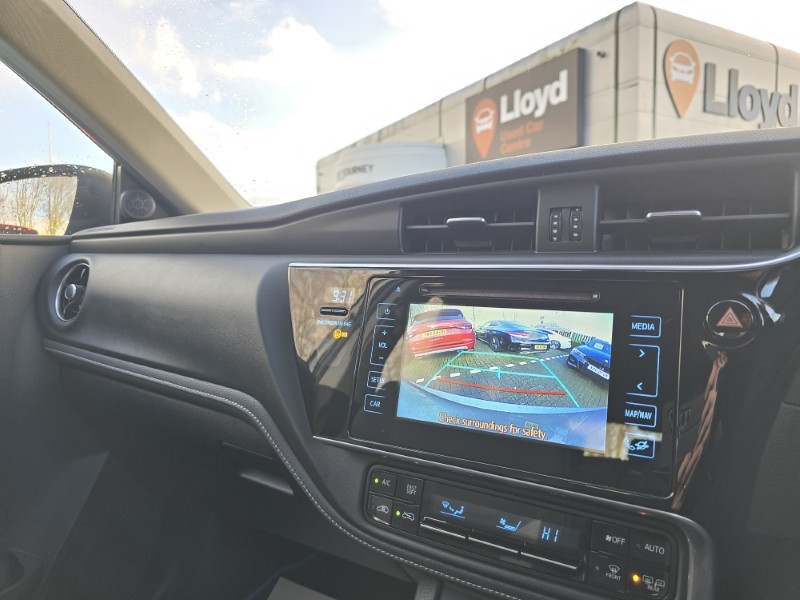 Used Toyota Auris 2017 for sale - 76981029: Photo 15