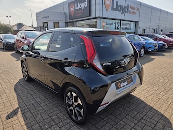 Used Toyota AYGO 2018 for sale - 79545299: Photo