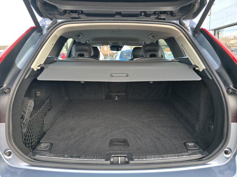 Used Volvo XC60 2018 for sale - 77233675: Photo 20