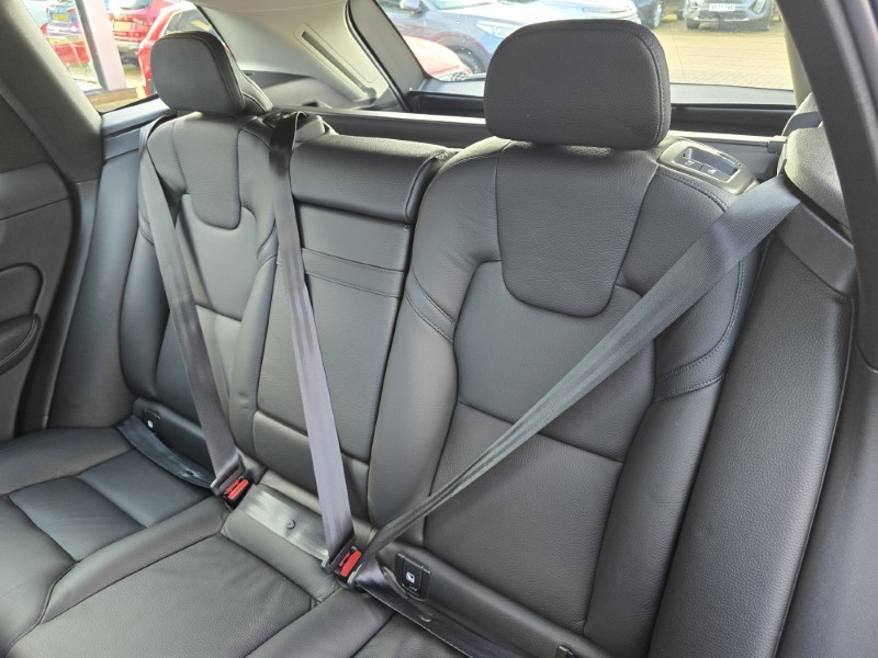 Used Volvo XC60 2018 for sale - 77233675: Photo 24