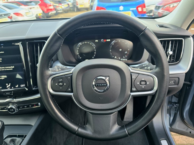 Used Volvo XC60 2018 for sale - 77233675: Photo 37