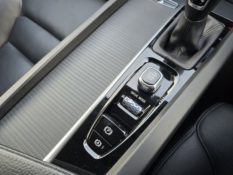 Used Volvo XC60 2018 for sale - 77233675: Photo 49