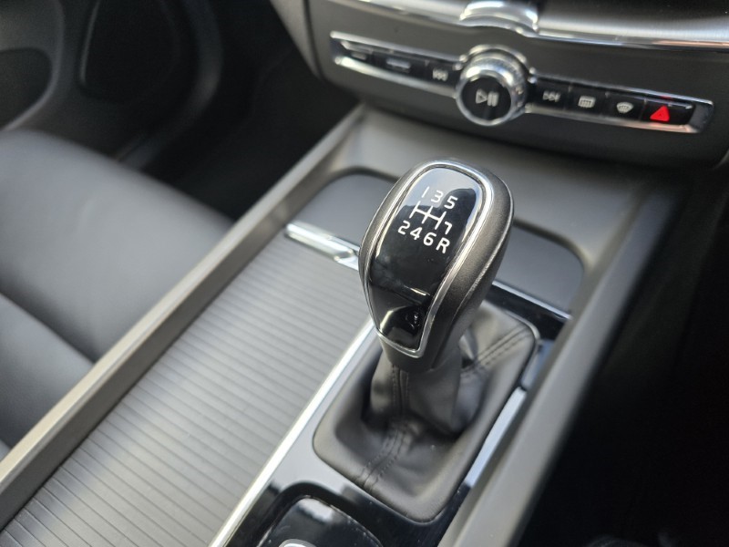 Used Volvo XC60 2018 for sale - 77233675: Photo 50