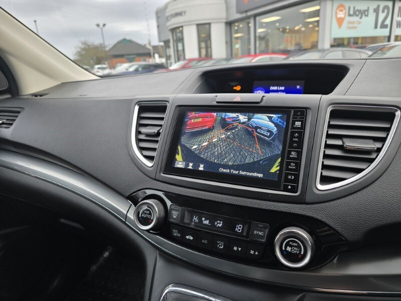 Used Honda CR-V 2016 for sale - 77001330: Photo 16