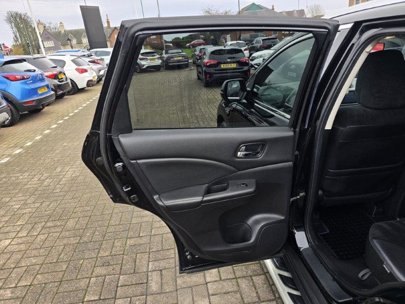 Used Honda CR-V 2016 for sale - 77001330: Photo 23