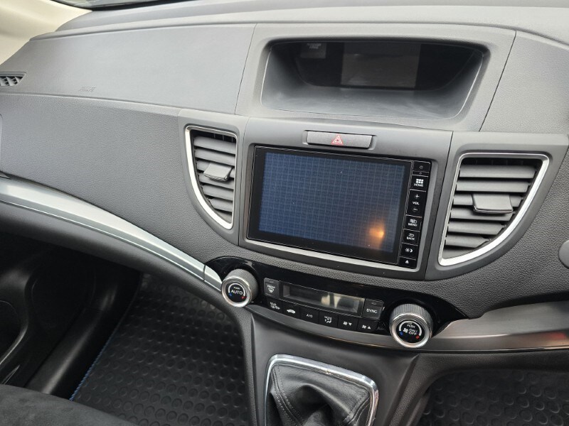 Used Honda CR-V 2016 for sale - 77001330: Photo 32