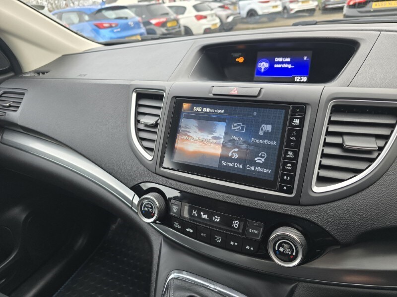 Used Honda CR-V 2016 for sale - 77001330: Photo 41