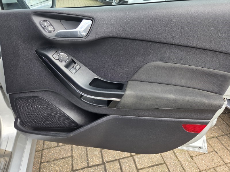 Used Ford Fiesta 2018 for sale - 78165899: Photo 16