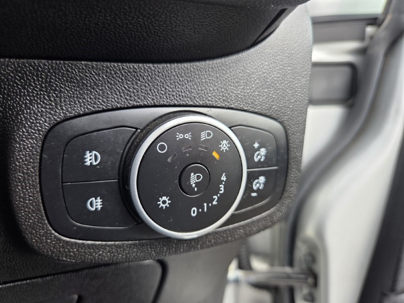 Used Ford Fiesta 2018 for sale - 78165899: Photo 17