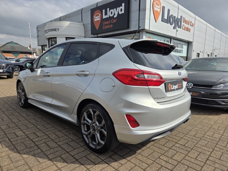 Used Ford Fiesta 2018 for sale - 78165899: Photo 3