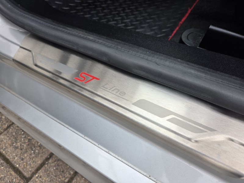 Used Ford Fiesta 2018 for sale - 78165899: Photo 39