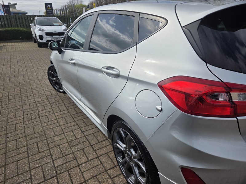 Used Ford Fiesta 2018 for sale - 78165899: Photo 41
