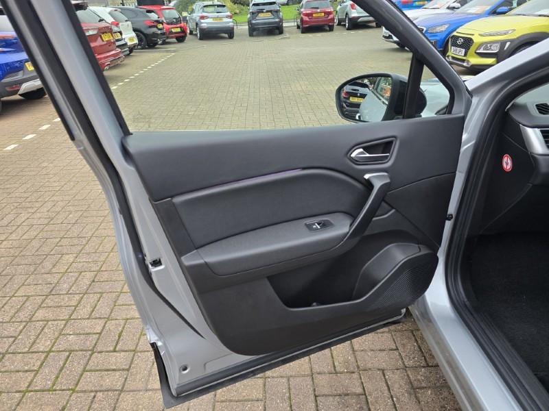 Used Renault Captur 2022 for sale - 76981480: Photo 25