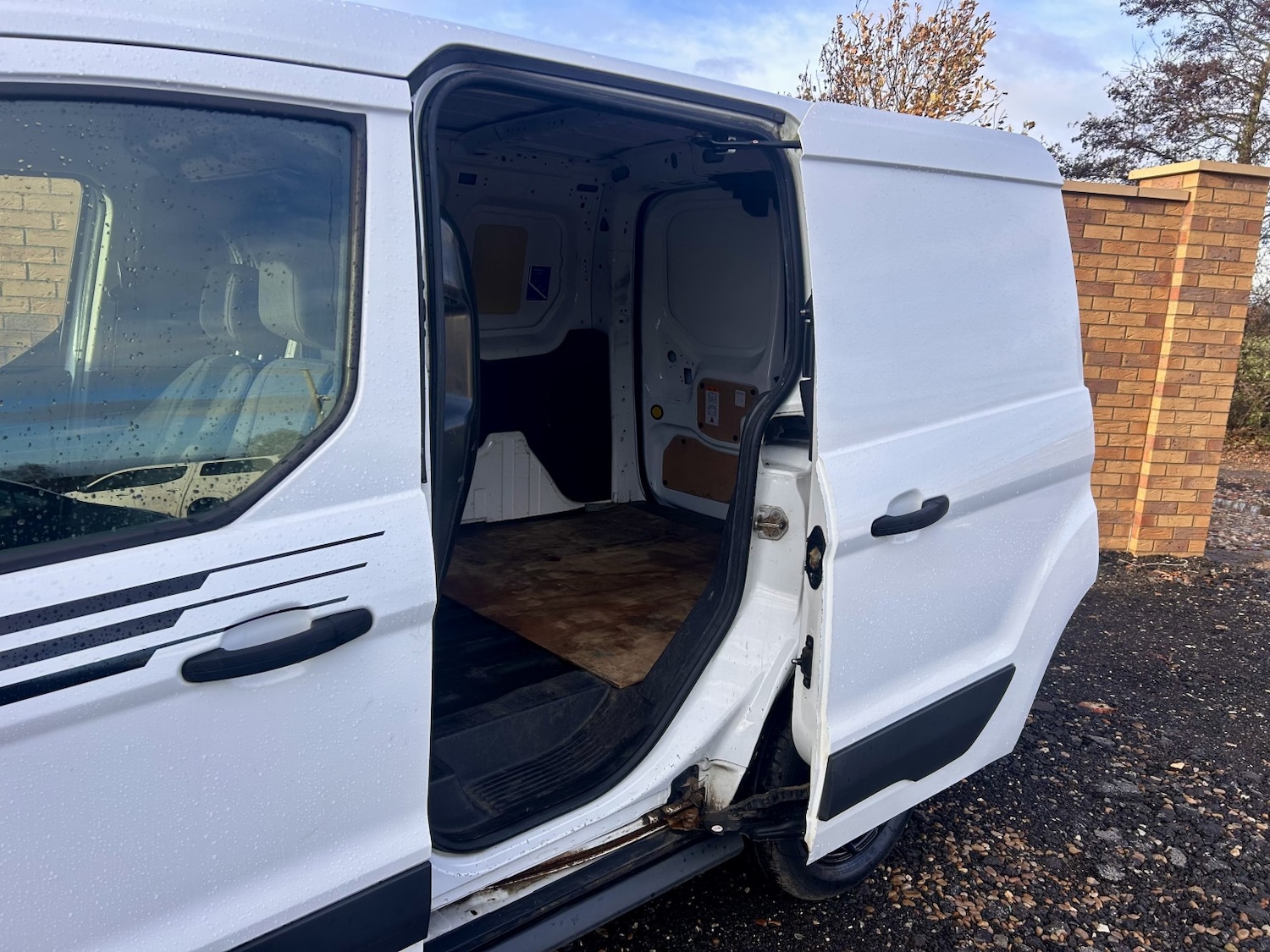 Used Ford Transit Connect 2015 for sale - 76859124: Photo 10