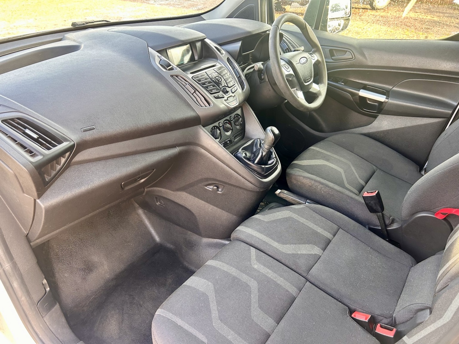 Used Ford Transit Connect 2015 for sale - 76859124: Photo 16