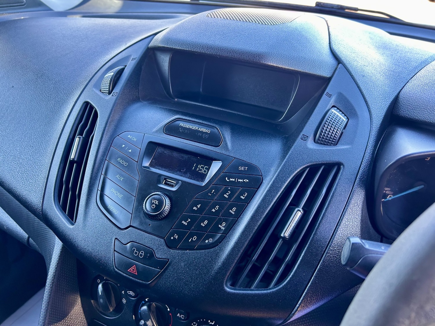 Used Ford Transit Connect 2015 for sale - 77564165: Photo 14