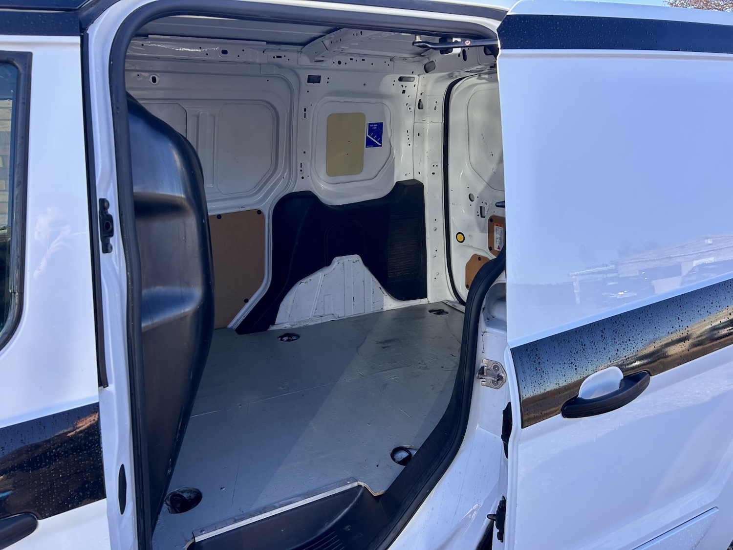 Used Ford Transit Connect 2015 for sale - 77564165: Photo 9