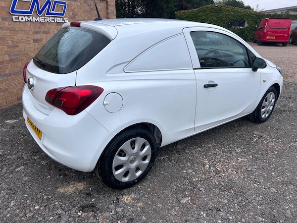 Used Vauxhall Corsa 2015 for sale - 75689512: Photo 4