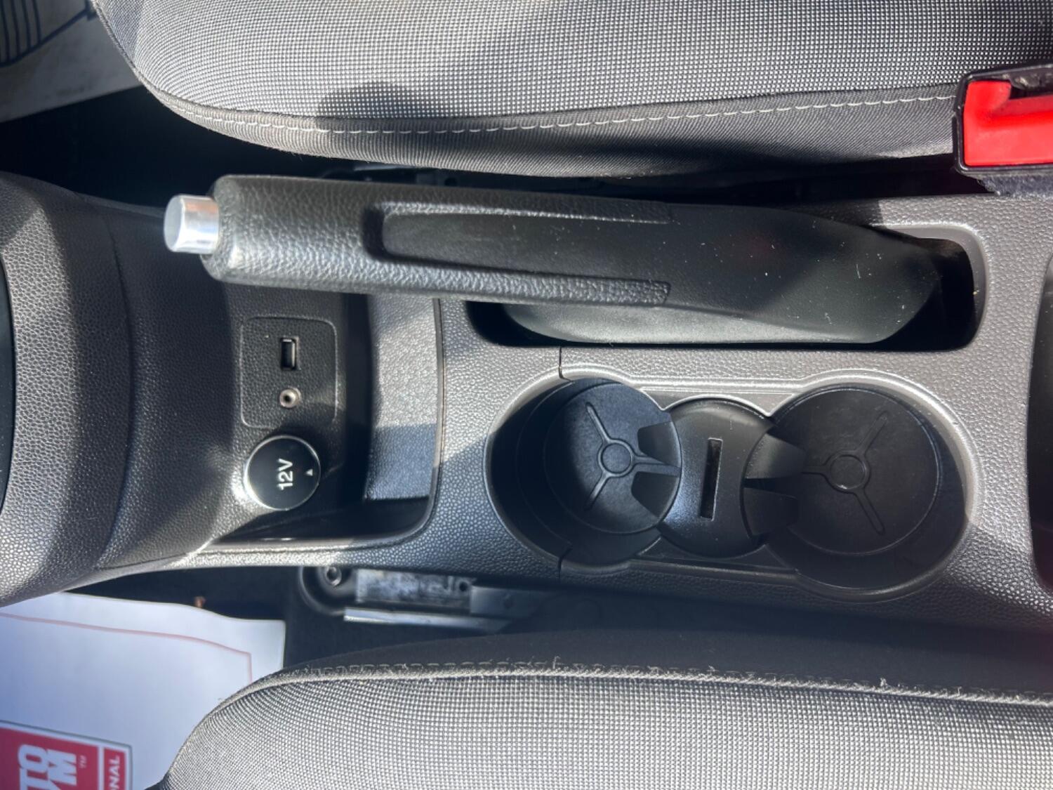 Used Ford Fiesta Van 2015 for sale - 76793161: Photo 13