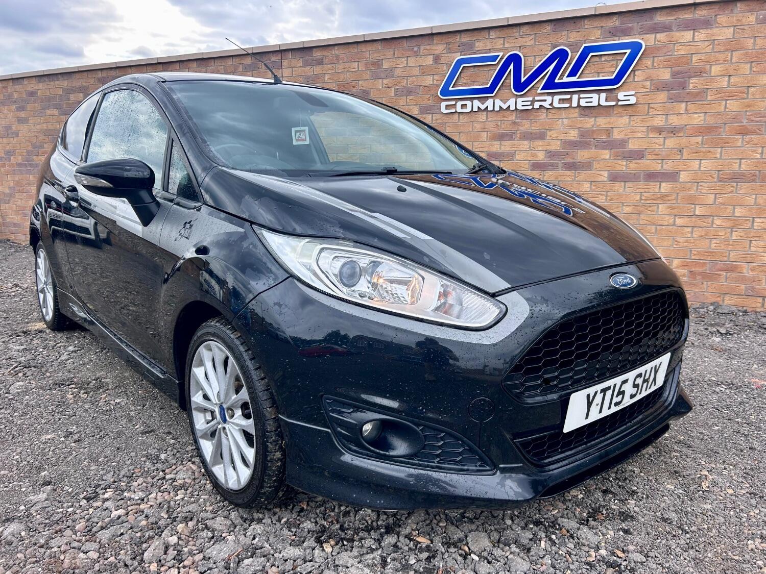 Used Ford Fiesta Van 2015 for sale - 76793161: Photo 5