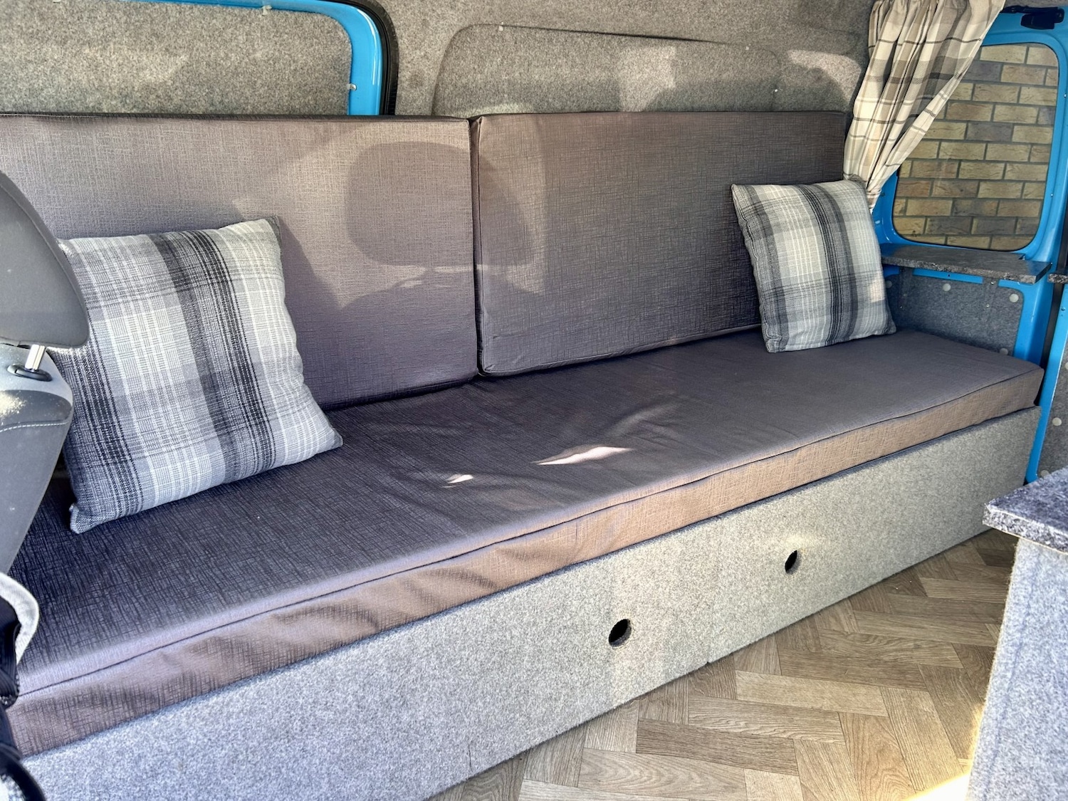 Used Volkswagen Caddy Maxi 2011 for sale - 77564166: Photo 12