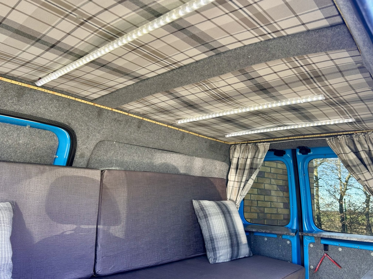 Used Volkswagen Caddy Maxi 2011 for sale - 77564166: Photo 13