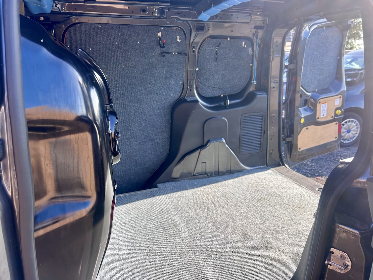 Used Ford Transit Connect 2015 for sale - 76126350: Photo 10