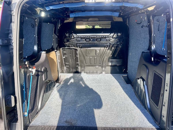 Used Ford Transit Connect 2015 for sale - 76126350: Photo 9