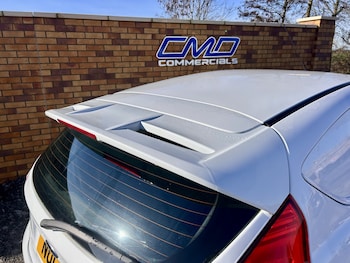 Used Ford Fiesta Van 2017 for sale - 78285576: Photo