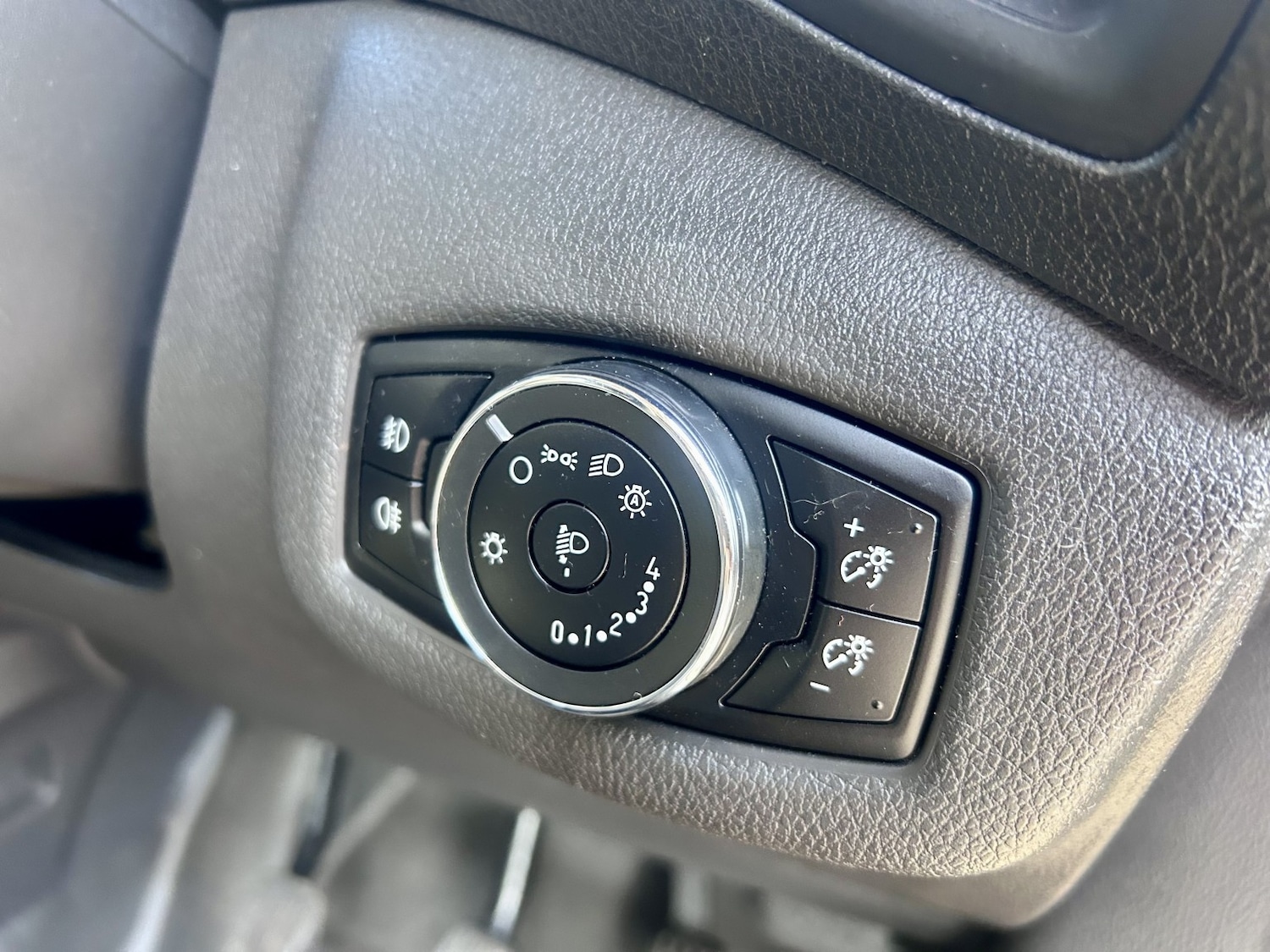 Used Ford Transit Connect 2015 for sale - 76793160: Photo 13