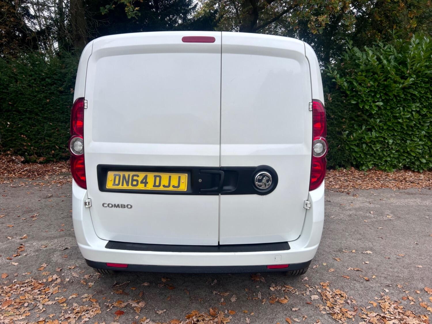 Used Vauxhall Combo 2014 for sale - 72794189: Photo 11