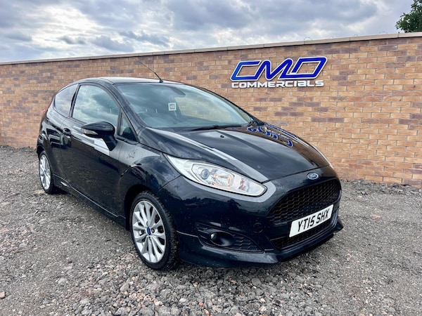 Used Ford Fiesta Van 2015 for sale - 74424644: Photo 4