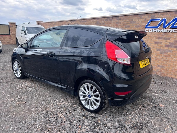 Used Ford Fiesta Van 2015 for sale - 74424644: Photo 6