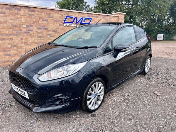 Used Ford Fiesta Van 2015 for sale - 74424644: Photo 8