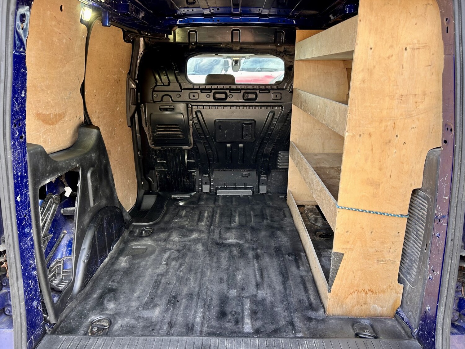 Used Ford Transit Connect 2017 for sale - 76324737: Photo 8