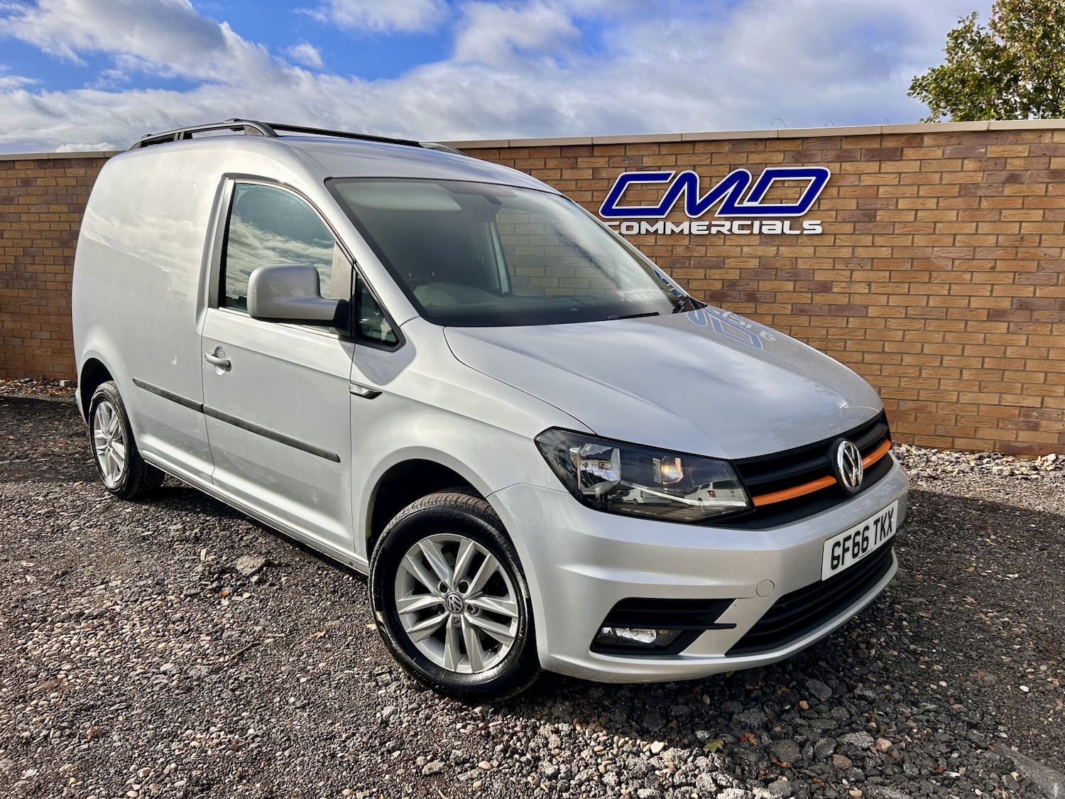 Used Volkswagen Caddy 2016 for sale - 76378994: Photo 1