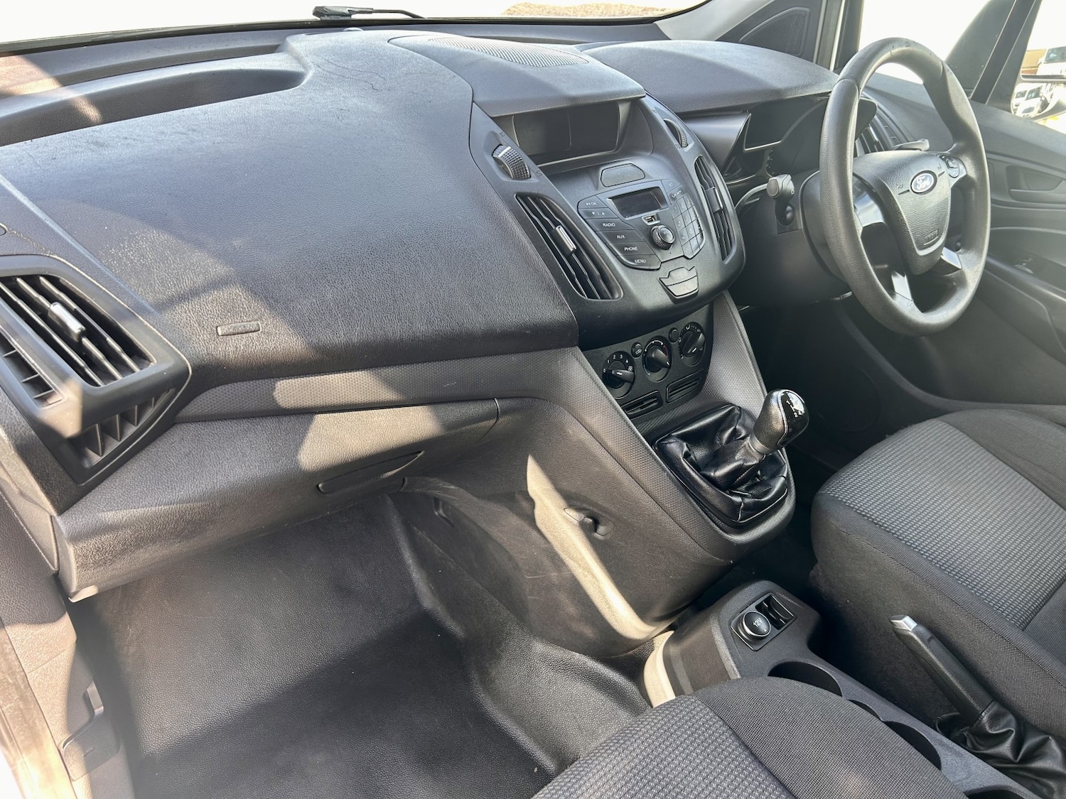 Used Ford Transit Connect 2015 for sale - 76378997: Photo 17