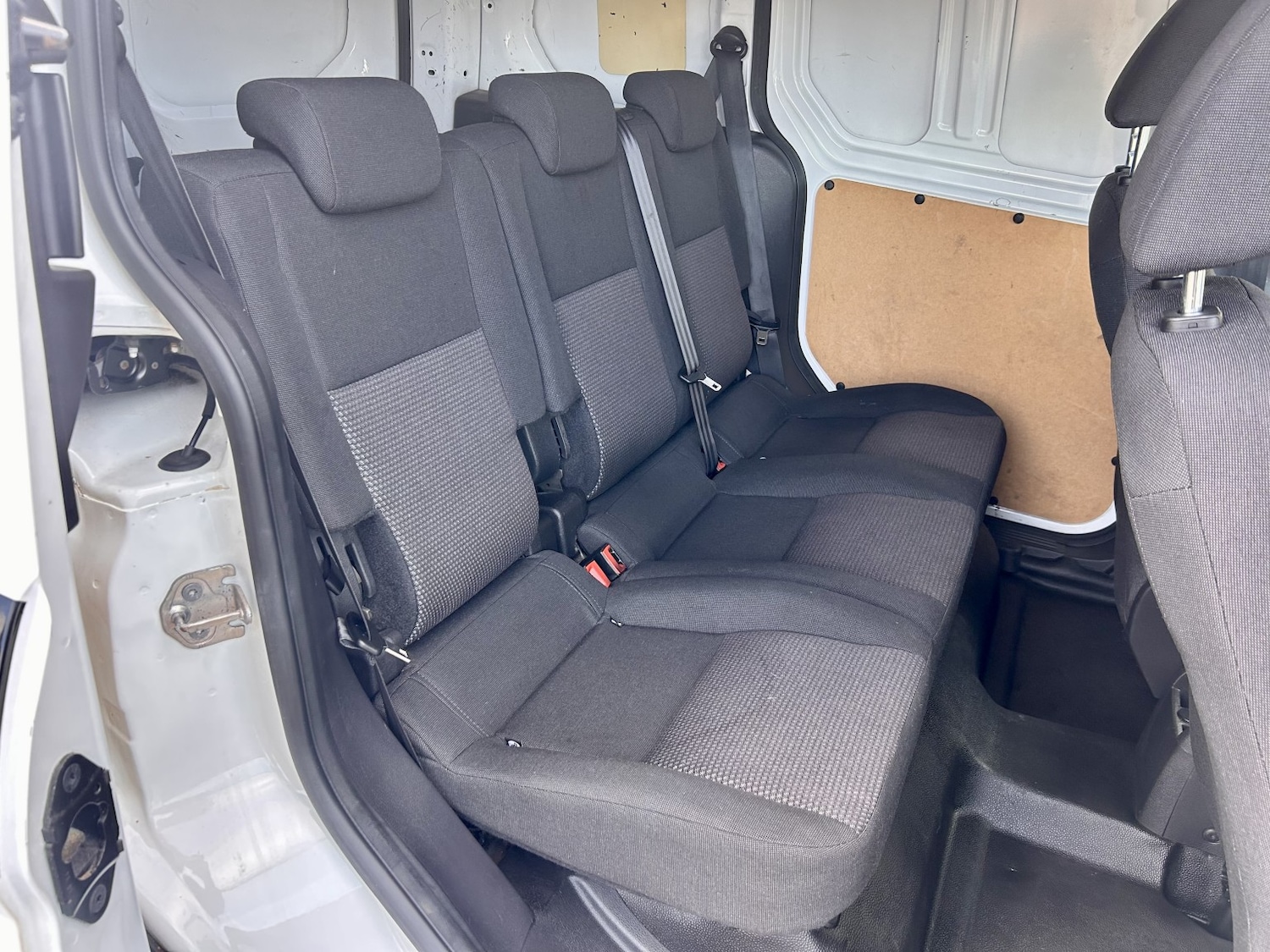 Used Ford Transit Connect 2015 for sale - 76378997: Photo 7