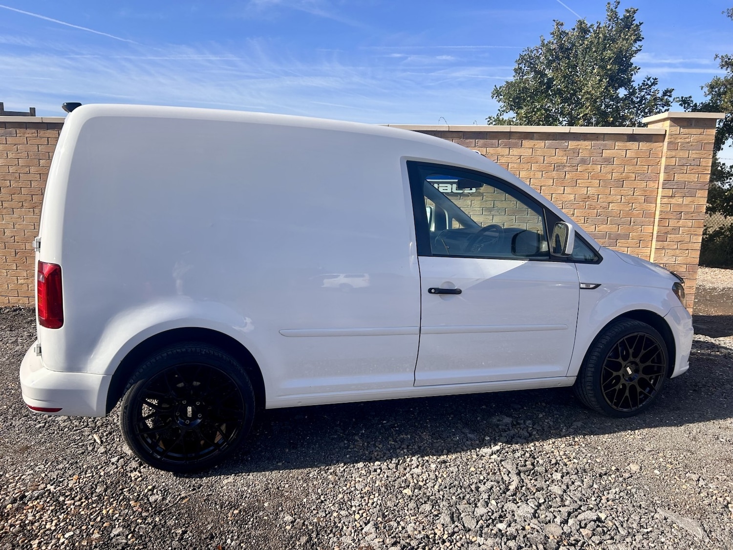 Used Volkswagen Caddy 2015 for sale - 76126351: Photo 10