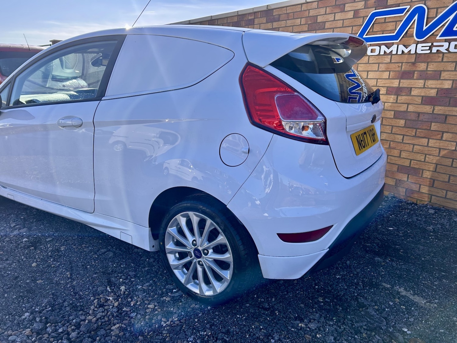 Used Ford Fiesta 2017 for sale - 77564169: Photo 8