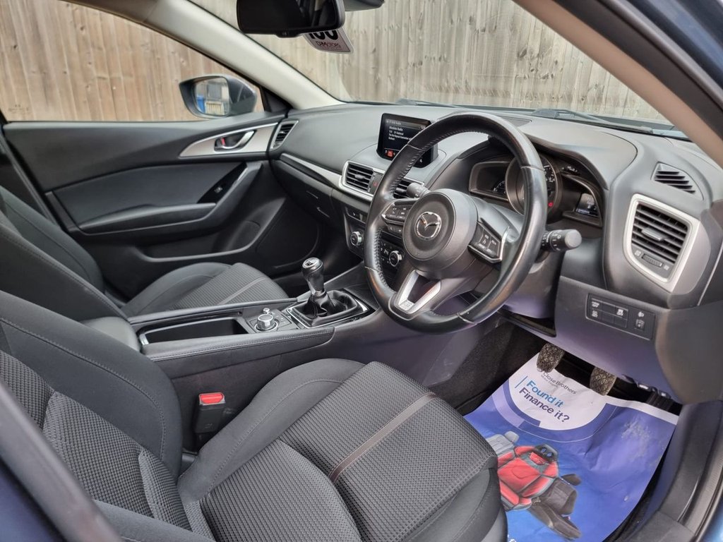 Used Mazda Mazda3 2019 for sale - 76386492: Photo 2