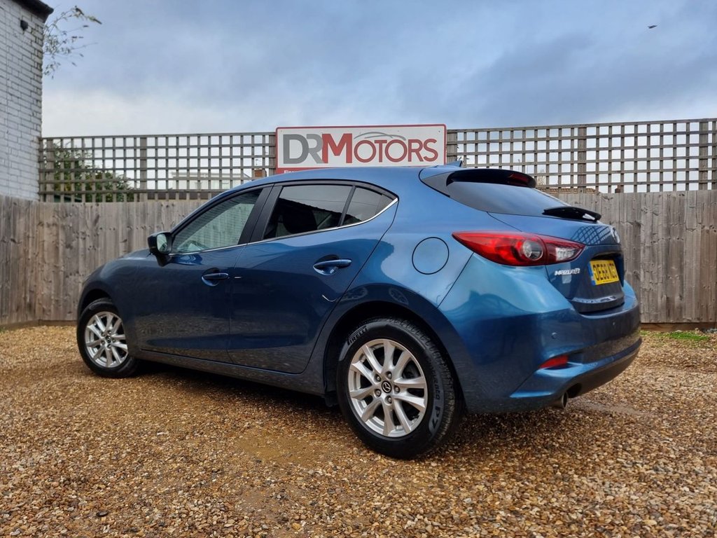 Used Mazda Mazda3 2019 for sale - 76386492: Photo 4