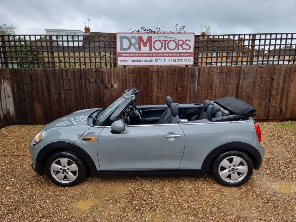 Used MINI Convertible 2017 for sale - 77096667: Photo 7