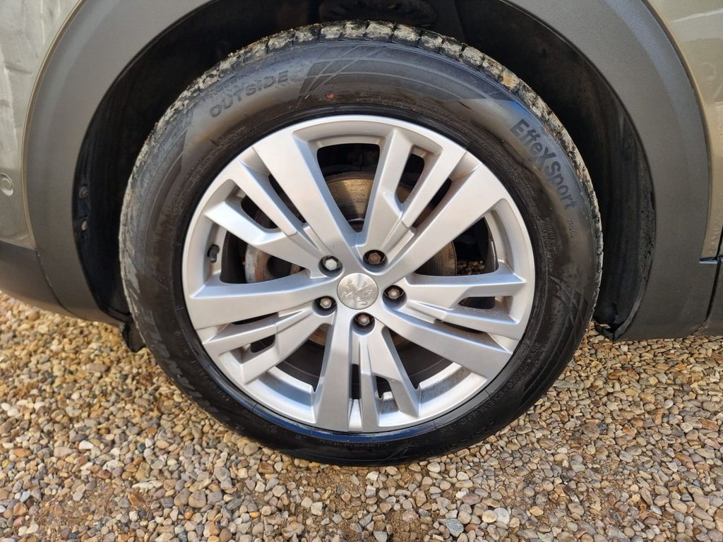 Used Peugeot 3008 2020 for sale - 75998782: Photo 43