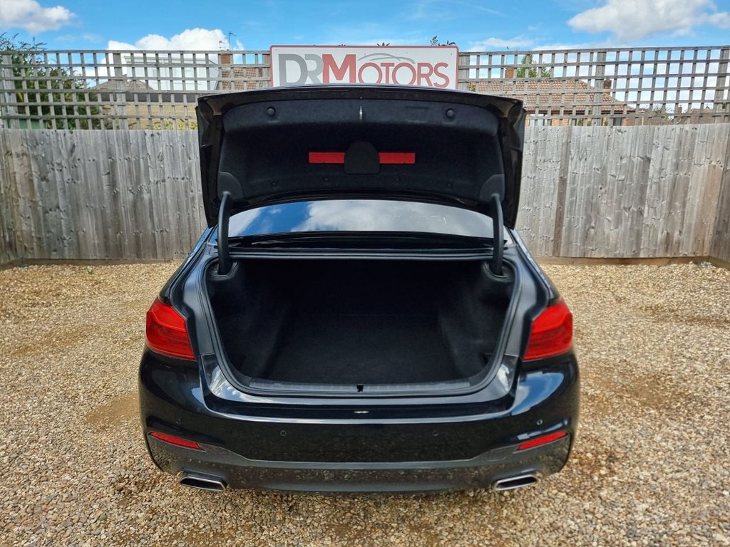 Used BMW 5 Series 2018 for sale - 75693229: Photo 28