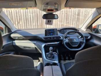 Used Peugeot 3008 2018 for sale - 75086582: Photo