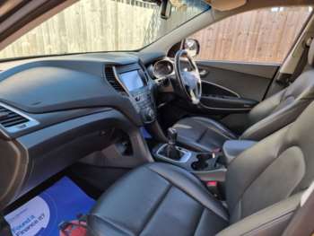 Used Hyundai Santa Fe 2016 for sale - 73900909: Photo