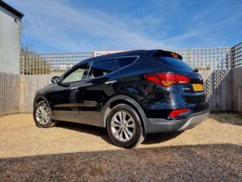 Used Hyundai Santa Fe 2016 for sale - 73900909: Photo